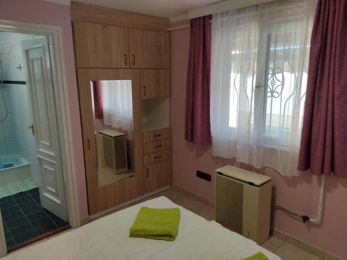 Arnika Vendeghaz Apartment Hajduszoboszlo Luaran gambar
